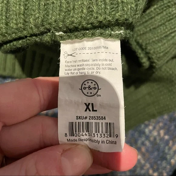 Bone & Co. forest green knit fall winter dog sweater - Picture 2 of 4